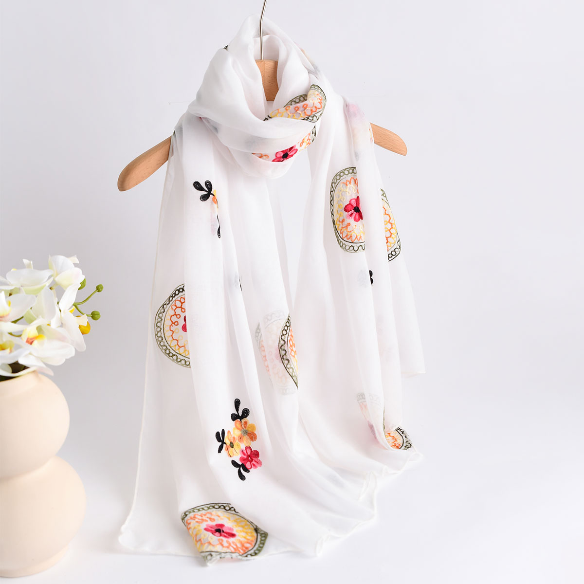 여름 새로운 경량 통기성 면화와 린넨 자수 스카프 민족 - Embroidery Shawl 리뷰 및 가격
