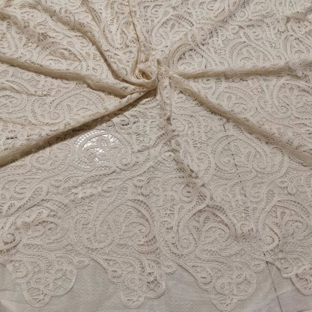기하학적 모양을 가진 여자 복장 의류를 위한 면사 다이 - Embroidery Underlay 리뷰 및 가격
